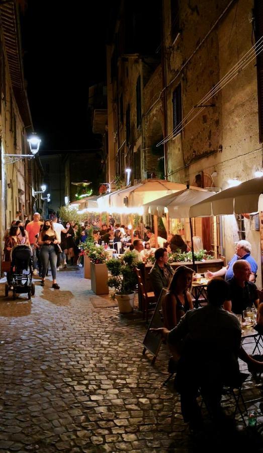 Casa Paolina Nel Centro Di Bracciano Βίλα Εξωτερικό φωτογραφία